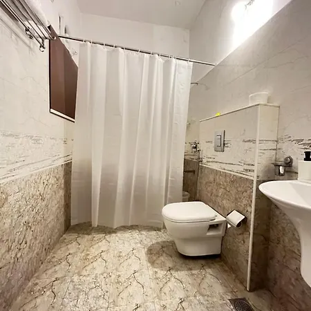 Bedchambers Serviced Apartment, Jubilee Hills Hyderabad Exterior photo