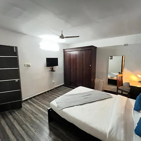 Bedchambers Serviced Apartment, Jubilee Hills Hyderabad Exterior photo