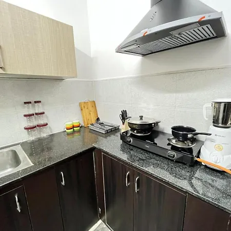 Bedchambers Serviced Apartment, Jubilee Hills Hyderabad Exterior photo