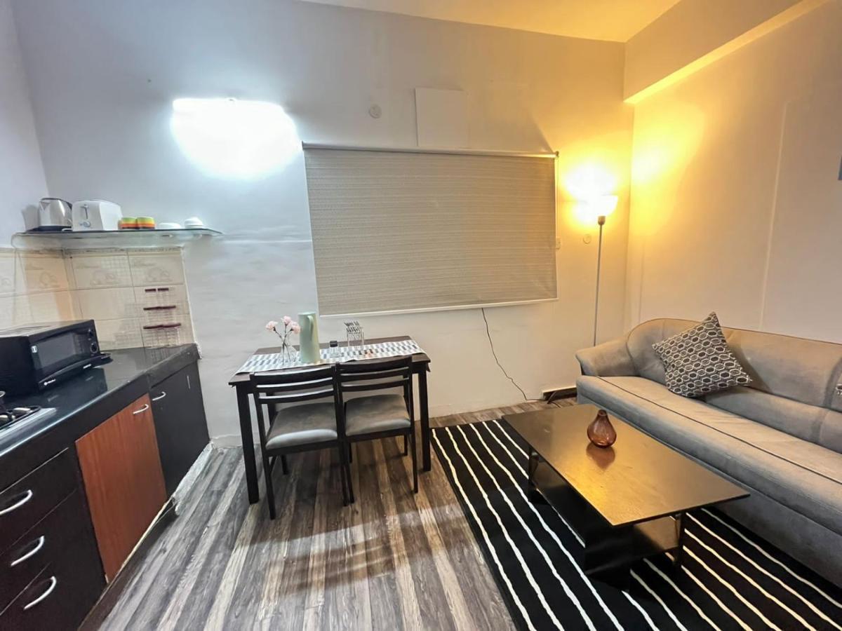 Apartment Bedchambers Serviced Apartment, Jubilee Hills