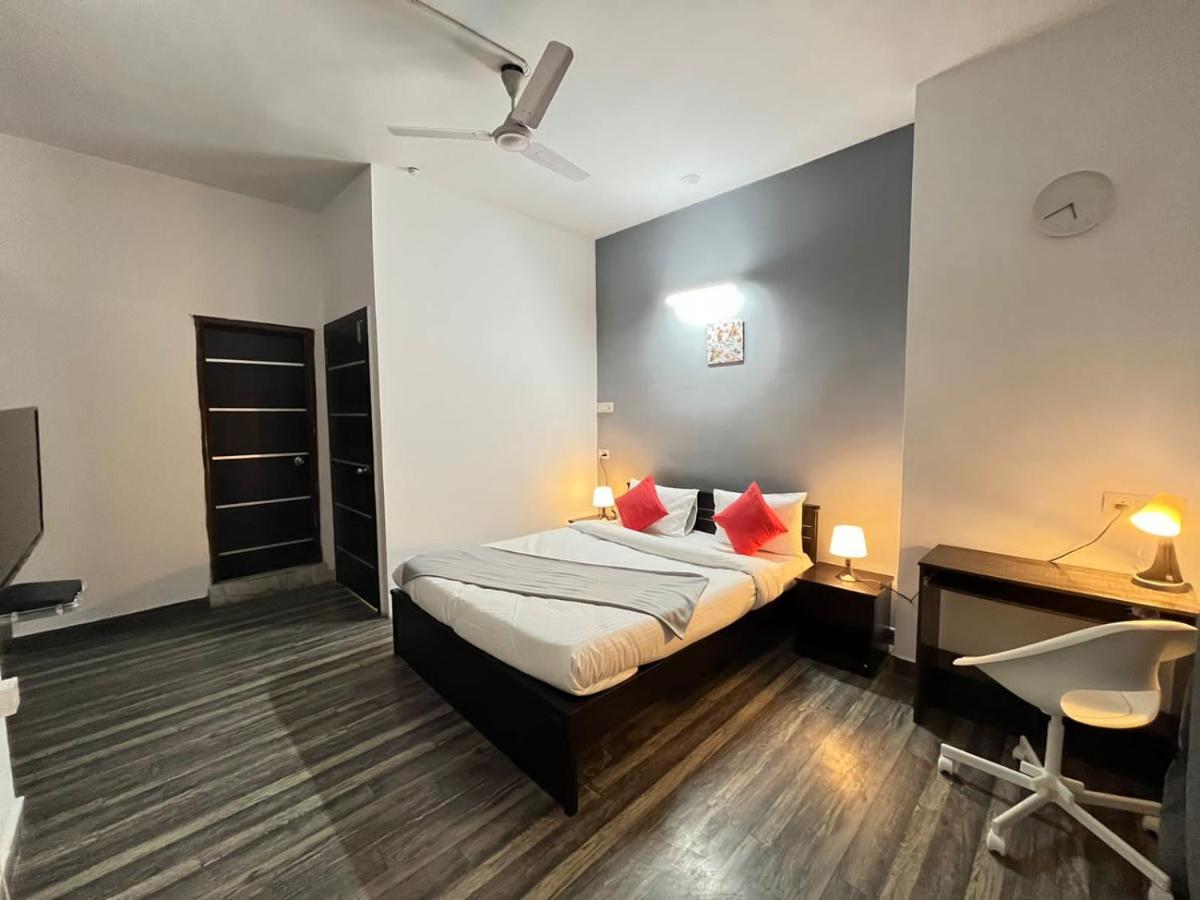 Bedchambers Serviced Apartment, Jubilee Hills Hyderabad