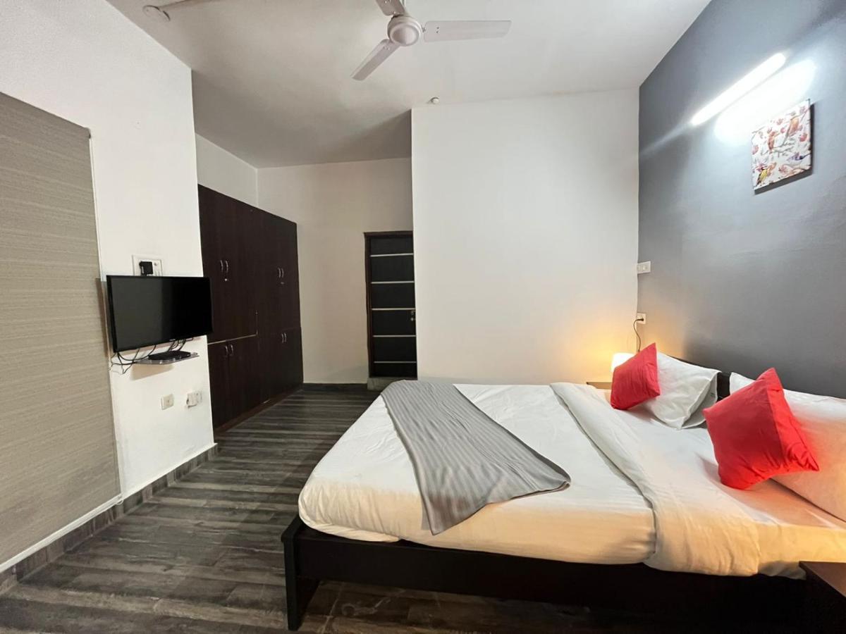 Apartment Bedchambers Serviced Apartment, Jubilee Hills Hyderabad
