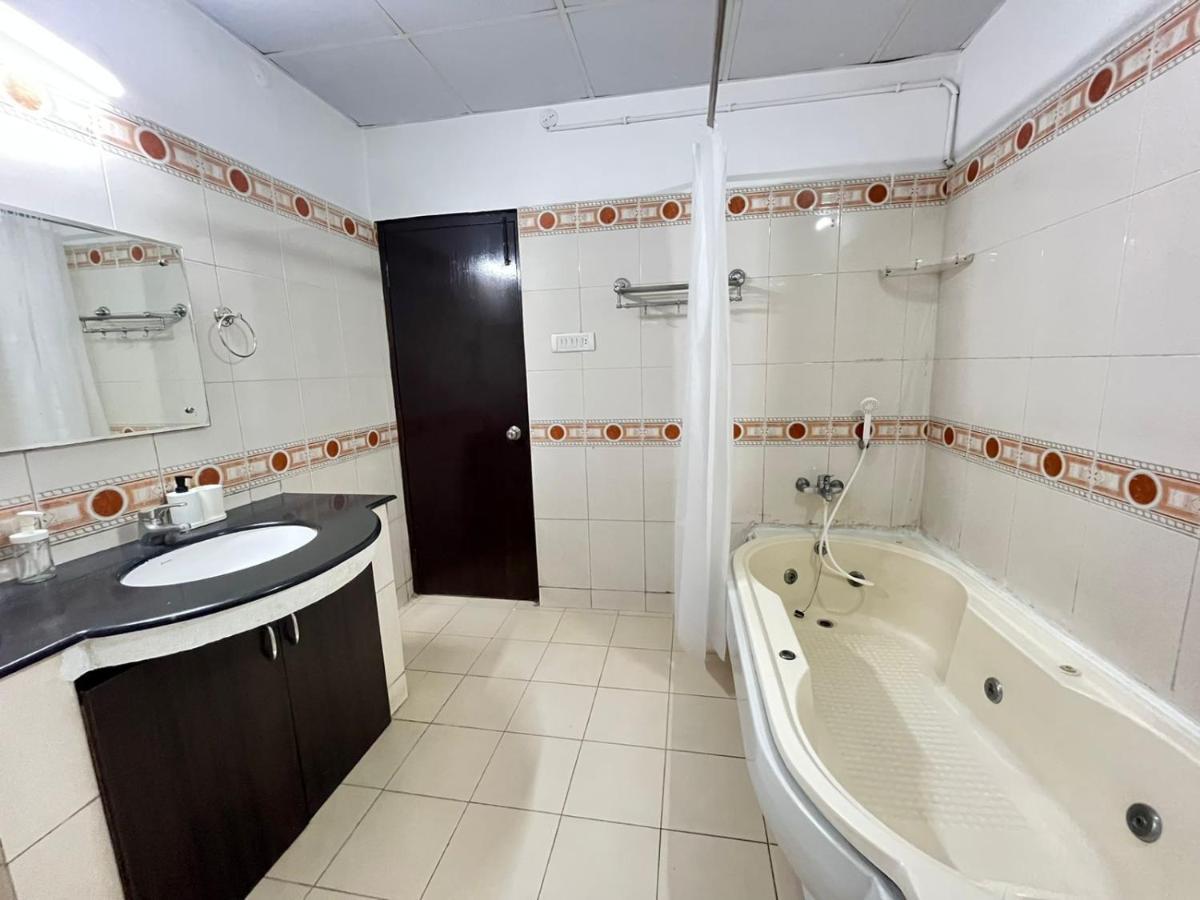 Bedchambers Serviced Apartment, Jubilee Hills Hyderabad