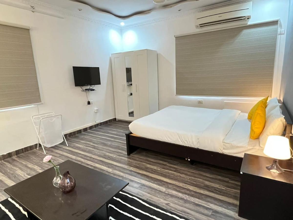 Bedchambers Serviced Apartment, Jubilee Hills Hyderabad